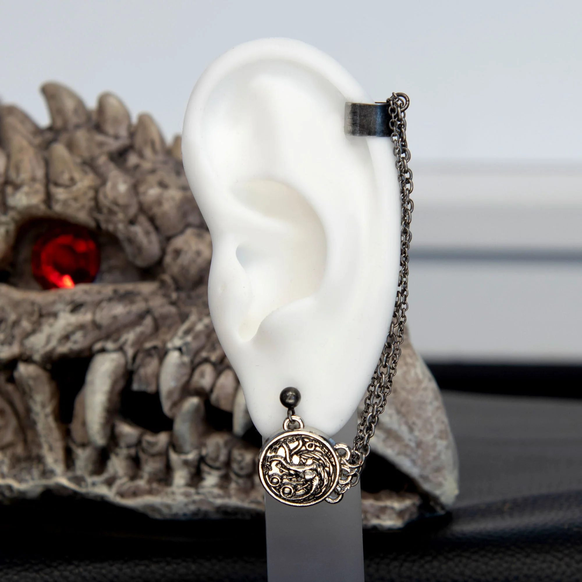 Game Of Thrones: House Of The Dragon Targaryen Dragon Mismatched Earrings Set - Image 3