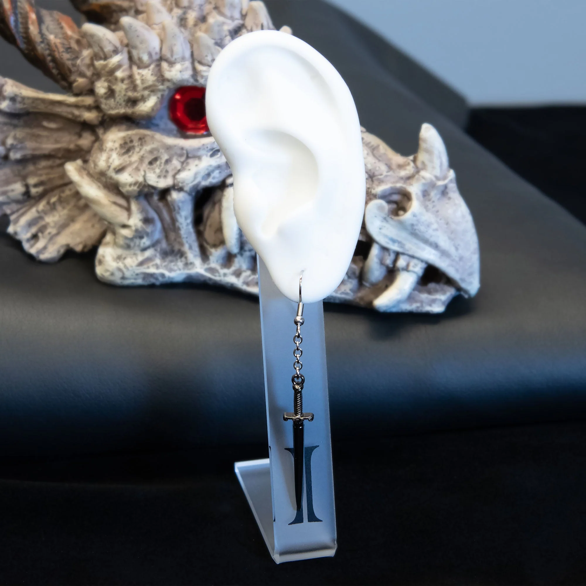 Game Of Thrones: House Of The Dragon Targaryen Dragon Mismatched Earrings Set - Image 6