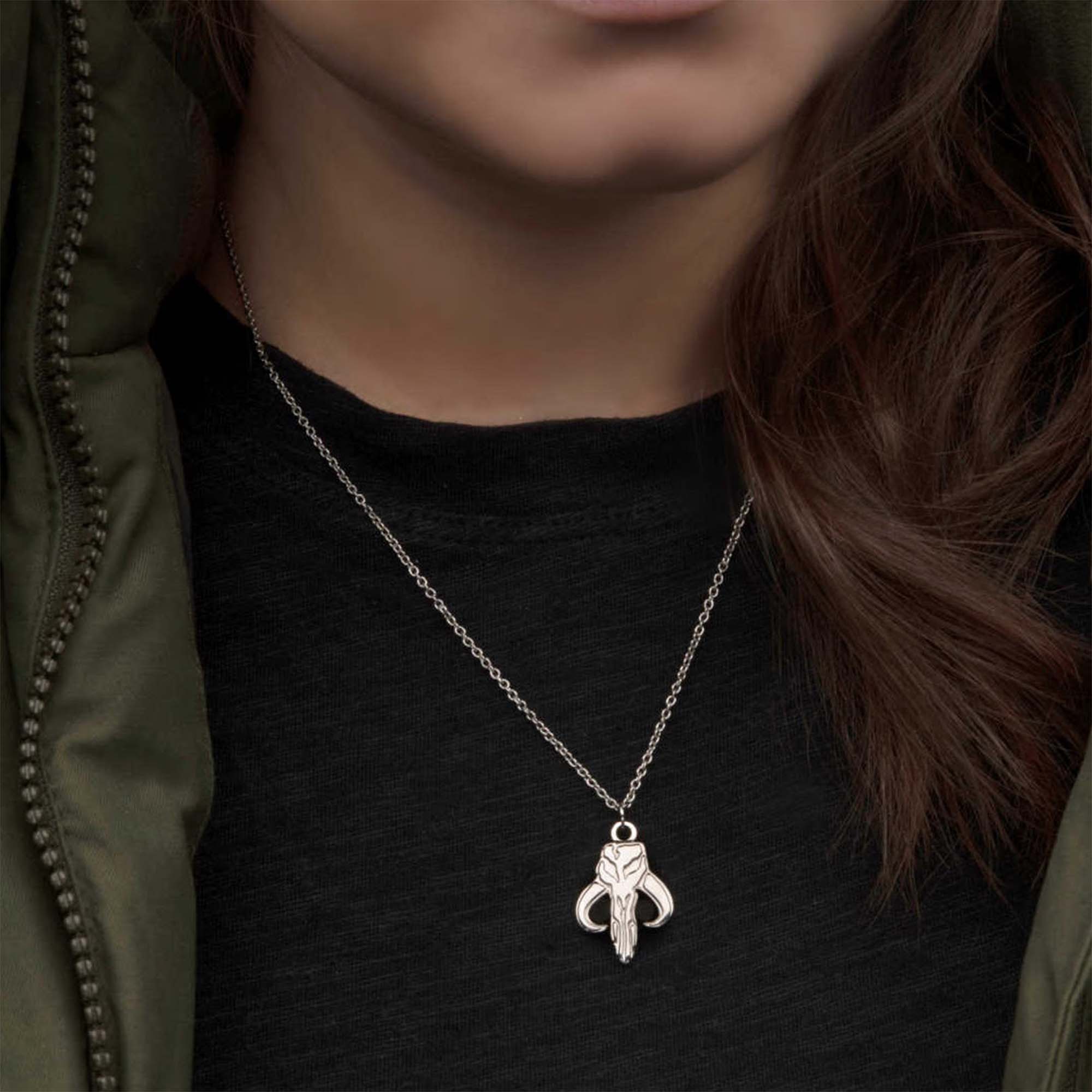Star Wars Boba Fett Symbol Pendant Necklace - Image 2