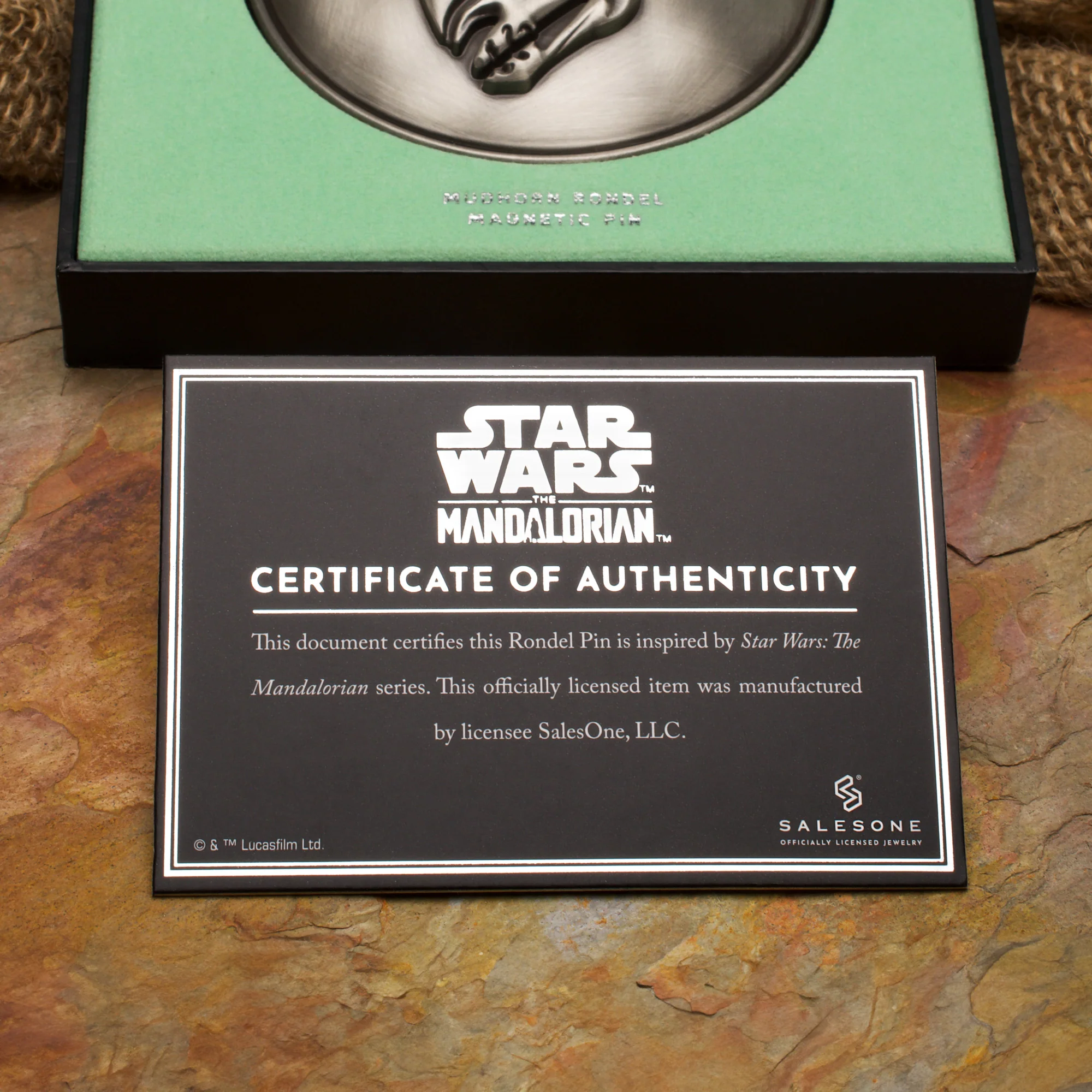 Star Wars : The Mandalorian Grogu Chestplate Pin - Image 5