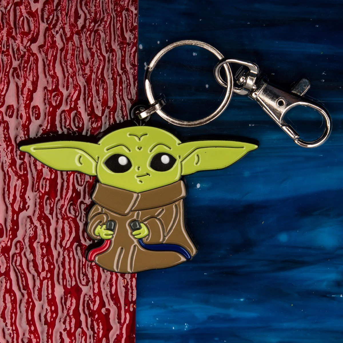 Star Wars: The Mandalorian Grogu (AKA: Baby Yoda/ The Child) with Wires Keychain - Image 4