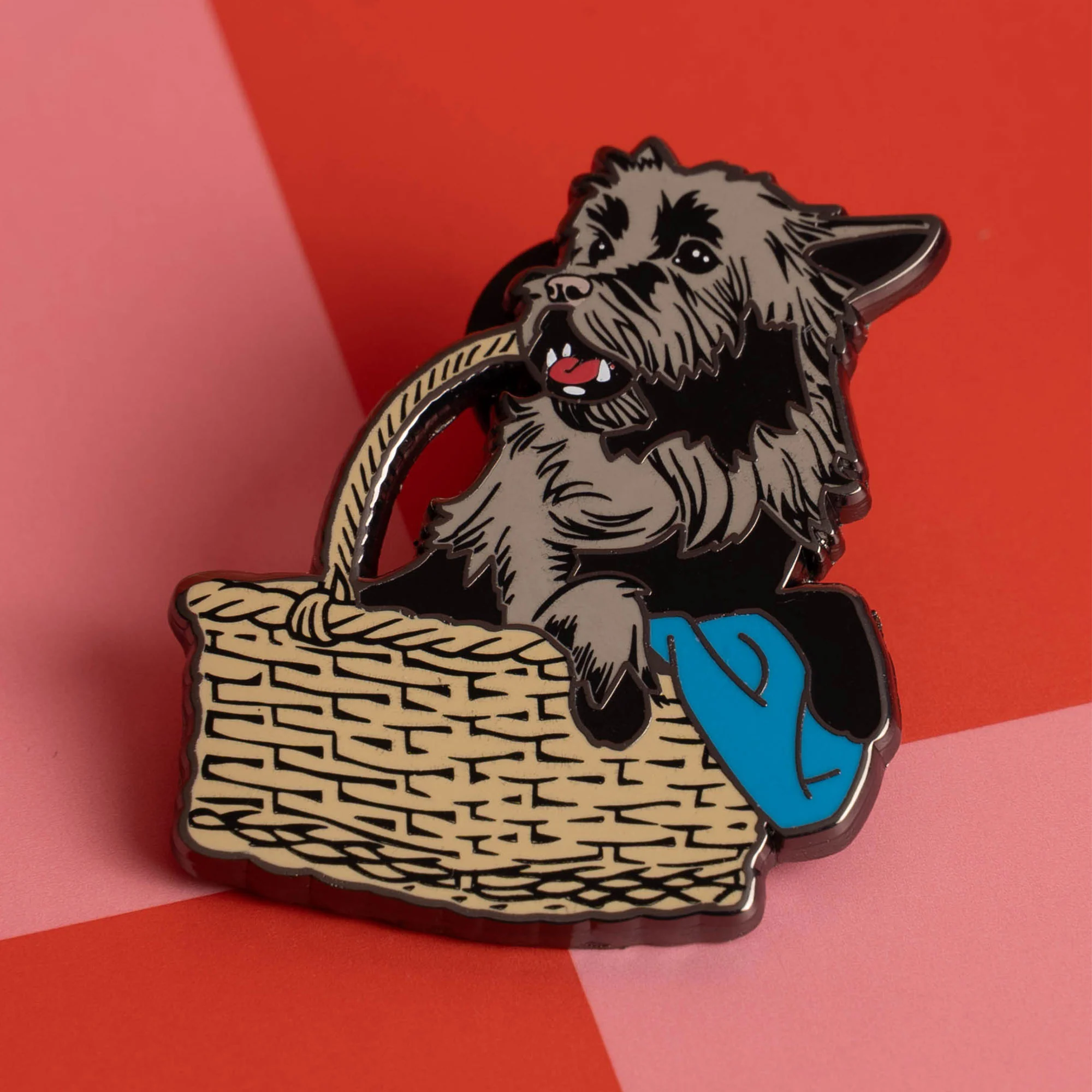 The Wizard of Oz Toto in Basket Pin - Image 4